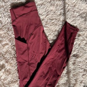 Lululemon Power Thru High-Rise Tight 28”